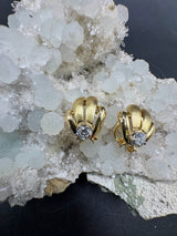 Stilvolle Ohrringe in 18 Karat (750) Gelbgold mit feinen Brillanten