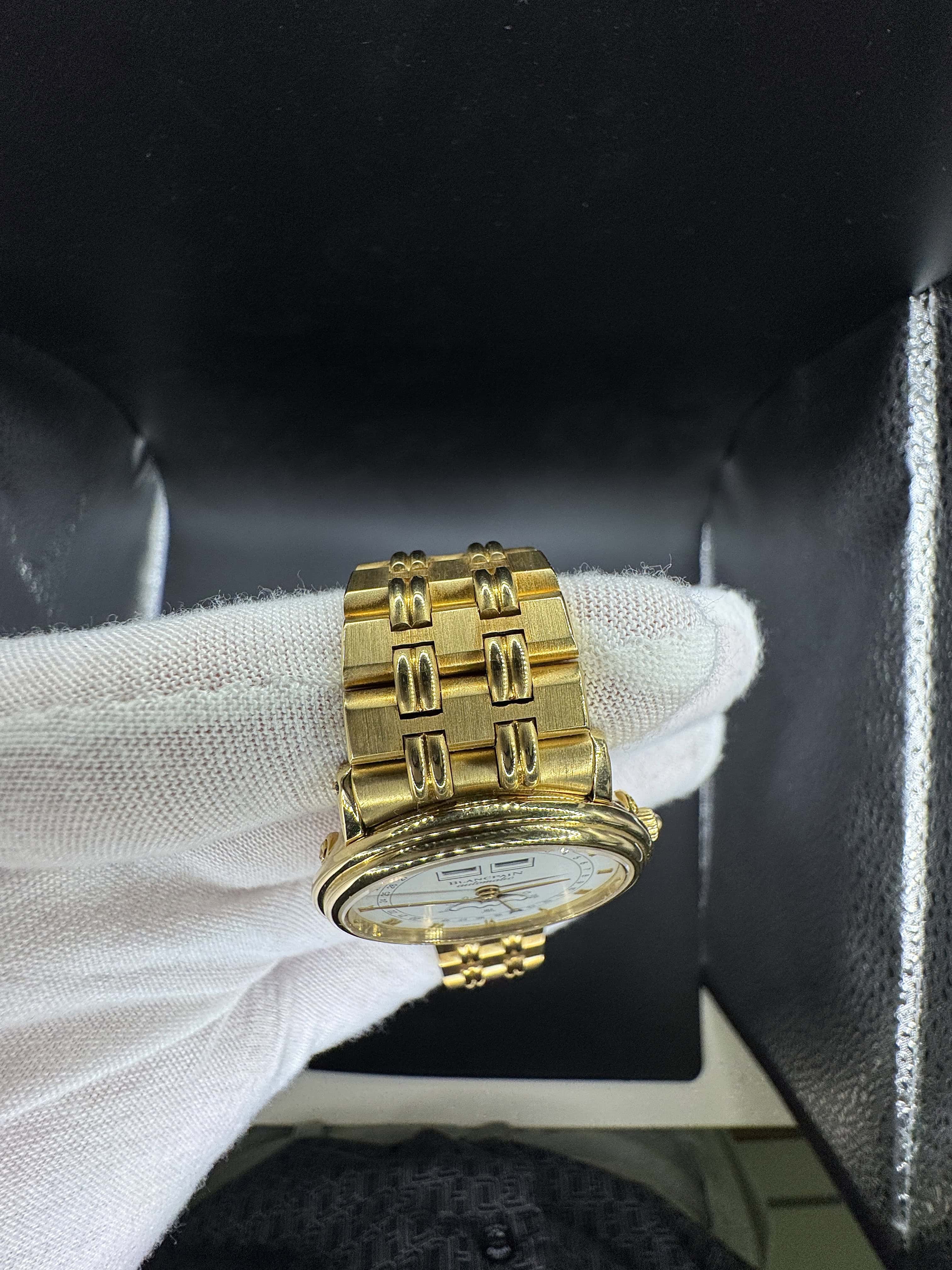 Blancpain Villeret Ref. 6595 in 18 Karat Gelbgold mit Mondphase