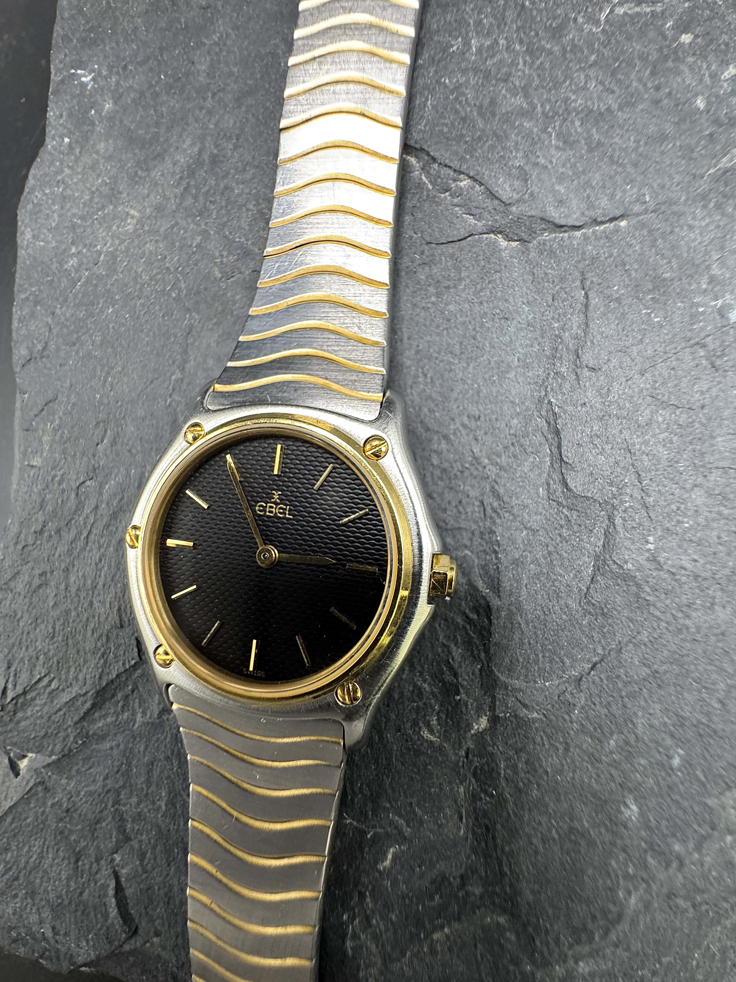 Ebel Sport Classique Damenuhr in Gold/Stahl mit schwarzem Zifferblatt
