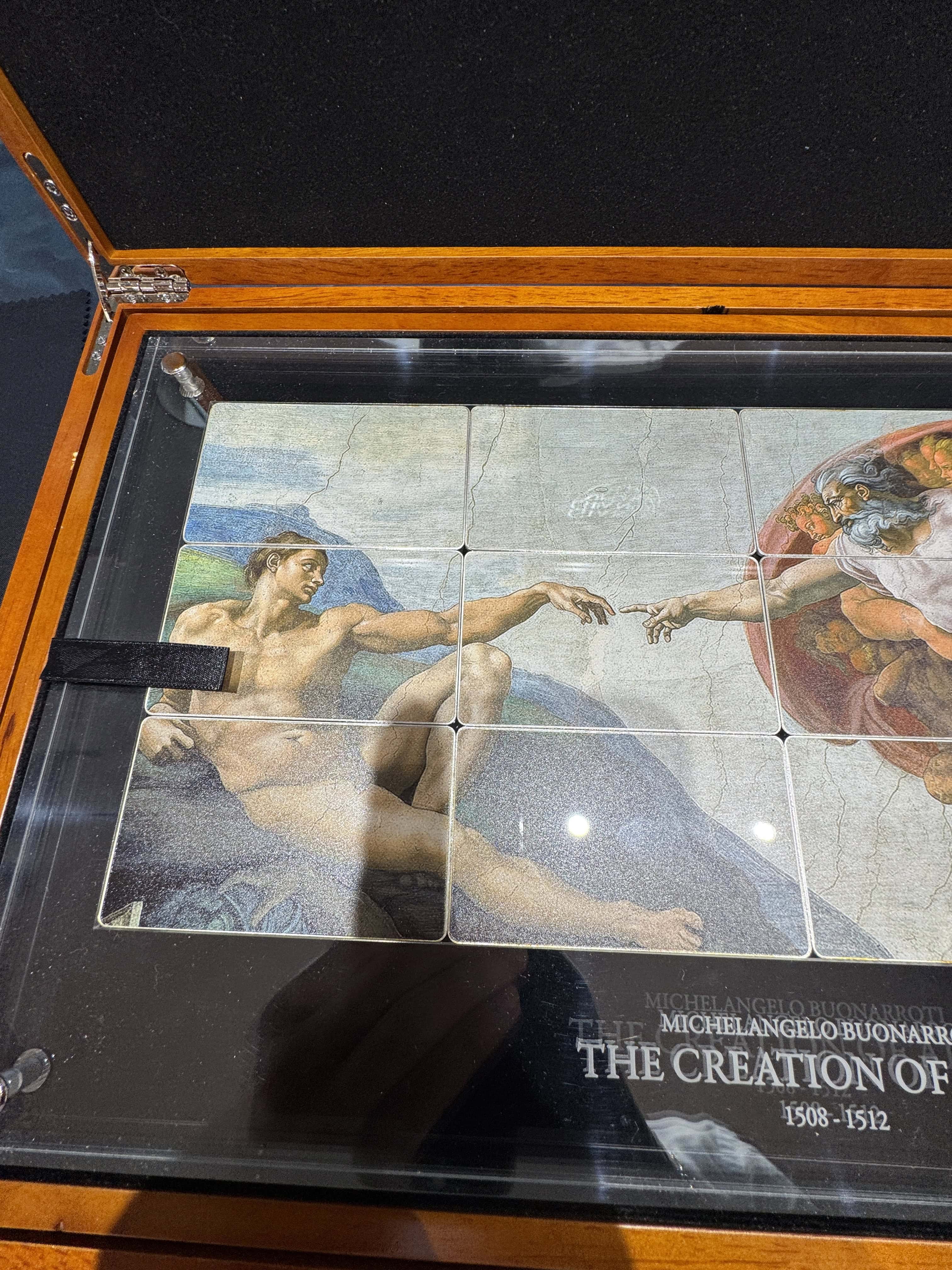 „The Creation of Adam“ – limitiertes Feinsilber-Set aus Niue 2013 mit 12 Silberbarren