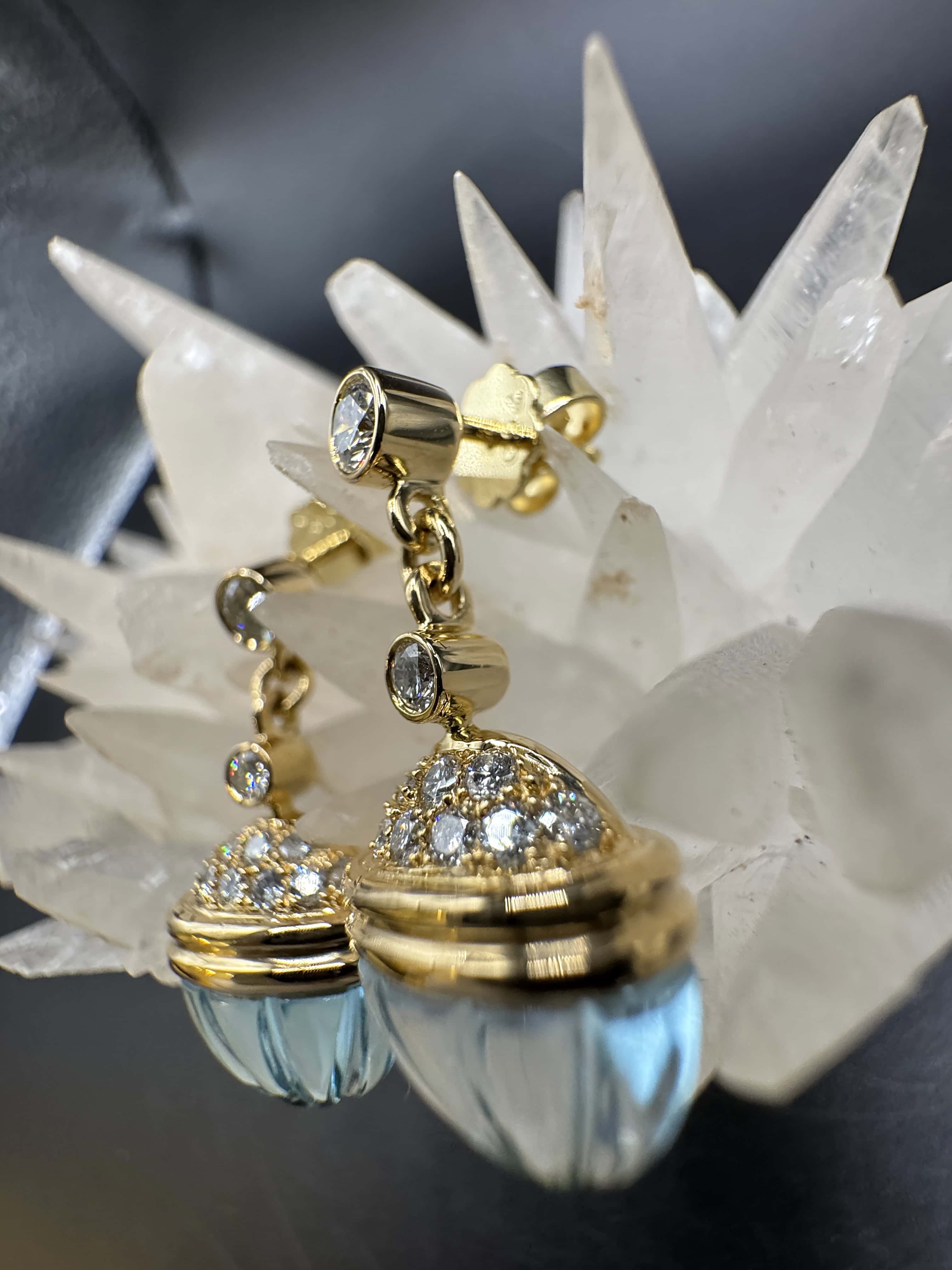 Edle Ohrringe in 18 Karat Gelbgold mit Topas & hochfeinen Brillanten von Lüth Bijoux