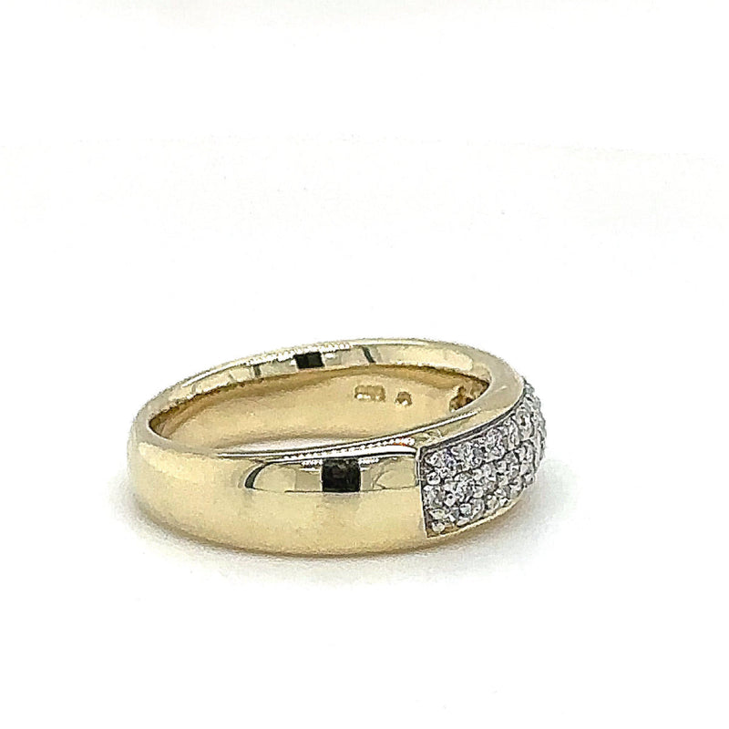 Handmade band ring in 14 carat bicolor with 0.50 carat brilliant-cut diamonds