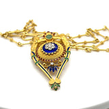 Unieke ketting van 18 karaat met bijzondere hanger/broche, met diamanten, smaragd &amp; emaille