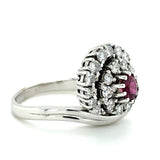 Statement ring in 18 carat white gold with fine ruby ​​and brilliant-cut diamonds