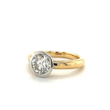 Noble solitaire ring in 18 carat with a huge brilliant cut diamond 1.79 carat - solid &amp; timeless handcraft 