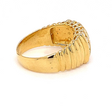 Elegant yellow gold ring in 18 carat with fine diamonds