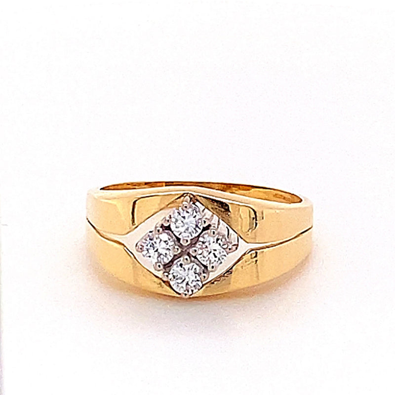 Bijzondere vintage ring in 18 karaat geel- en witgoud met zeer fijne diamanten