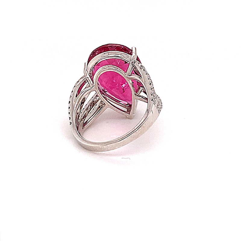 Prachtige 18 karaat witgouden ring met unieke rubelliet en fijne diamanten 