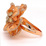 Annamaria Cammilli flower ring in 18 carat gold with fancy diamonds 