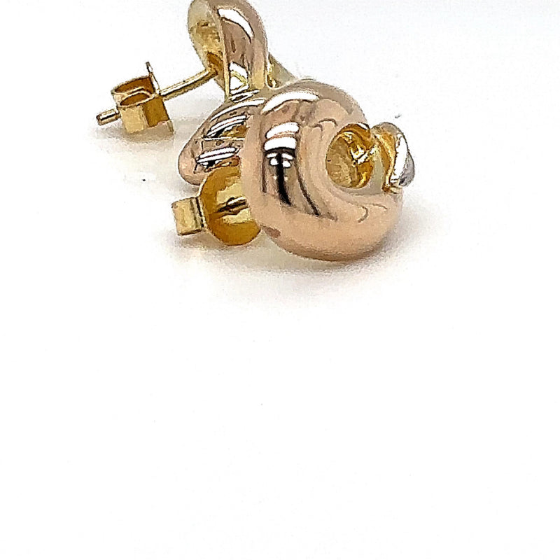 Elegante vintage oorbellen in 14 karaat geelgoud met diamanten 