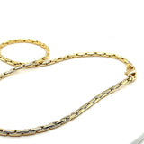 Timeless and stylish 18 carat gold chain with carabiner 