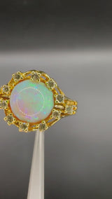 Original Goldbaur Ring in 18 Karat Gelbgold mit feinen Opal & Brillanten