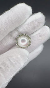 Zeitloser Moncara Anhänger in 14 Karat Weißgold mit Perle & Brillanten