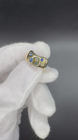 Eleganter Ring in 18 Karat Gelbgold mit Saphiren & Brillanten