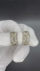 Ausgefallene Halbkreolen in 18 Karat (750) Weißgold mit Brillanten