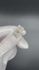 Ausgefallener Ring in 18 Karat (750) Gold mit feinen Brillanten