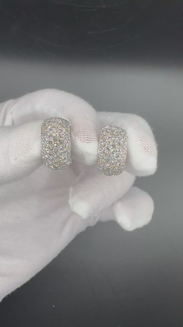 Eindrucksvolle Kreolen in 18 Karat Weißgold – Pavé mit Brillanten