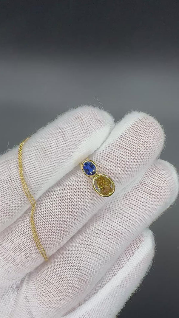 Edler Anhänger in 18 Karat Gelbgold mit hochfeinem Saphir & Fancy Brillant