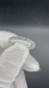 Moderner Memory Ring in 14 Karat Weißgold mit Brillanten