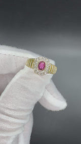 Eleganter Ring in 14 Karat Gelbgold mit Rubin & Diamanten