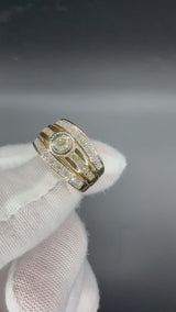 Stilvoller & breiter Ring in 14 Karat Gelbgold mit lebhaften Brillanten