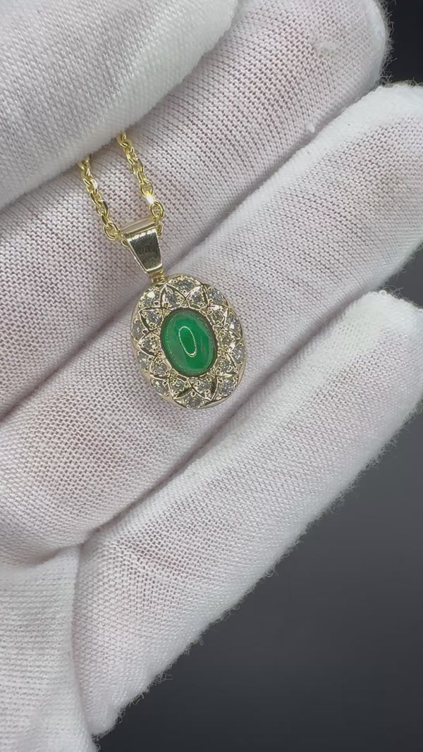 Eleganter Anhänger in 14 Karat Gelbgold mit Smaragd & Brillanten