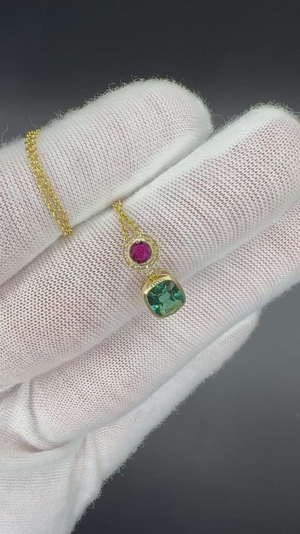 Leuchtender Anhänger in 14 Karat Gelbgold mit Rubin, Turmalin & Brillanten