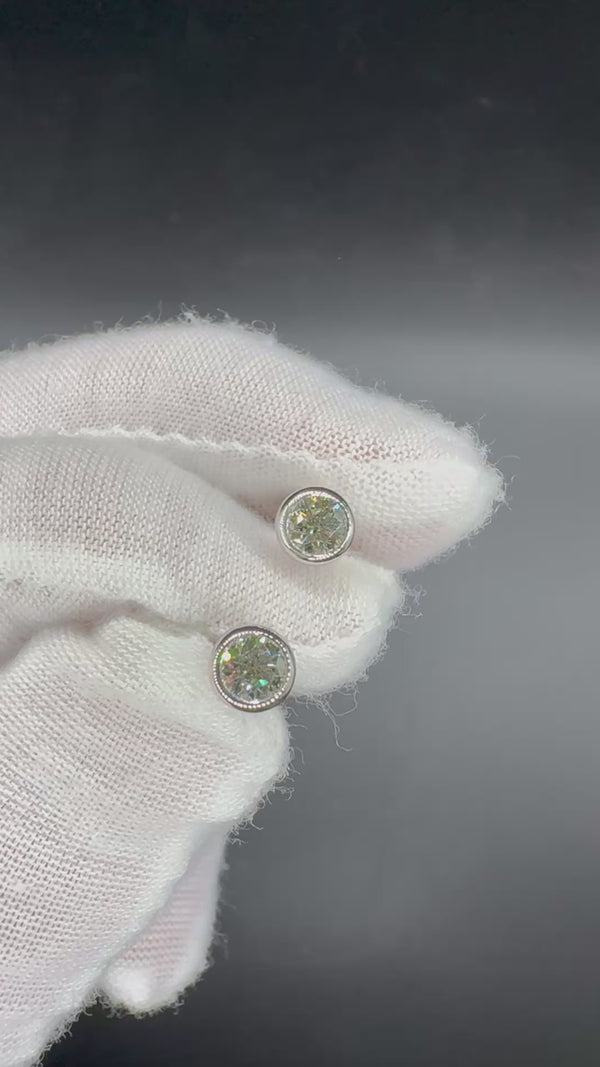 Moderne Brillantstecker in 18 Karat Weißgold mit hochfeinen Brillanten