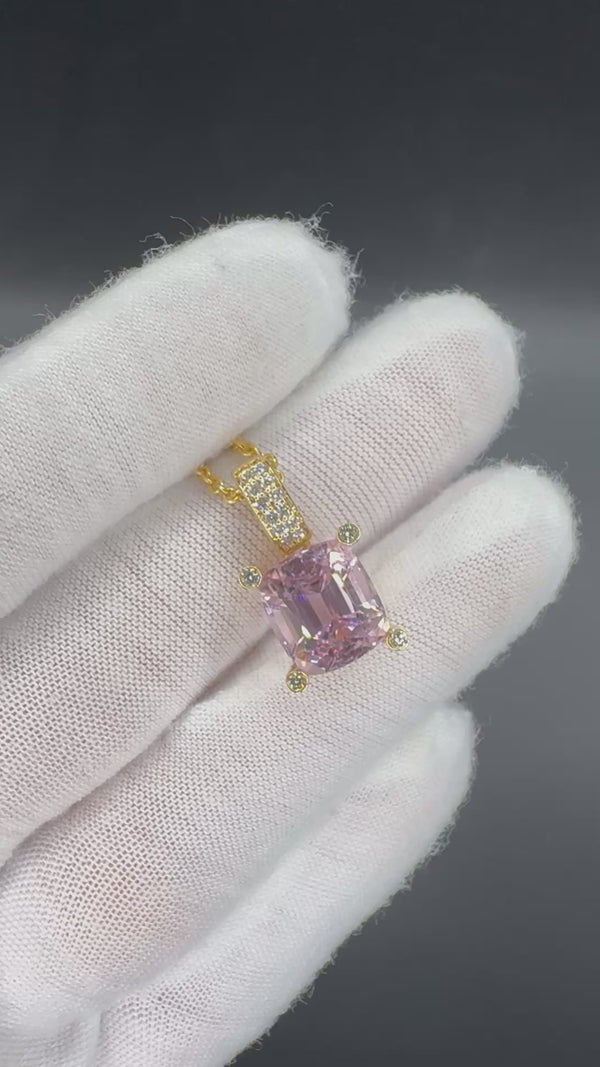 Steinbetonter Anhänger in 14 Karat Gelbgold mit rosa Kunzit & Brillanten