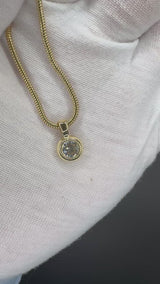 Edler Solitär-Anhänger in 18 Karat Gelbgold mit hochfeinem Brillanten