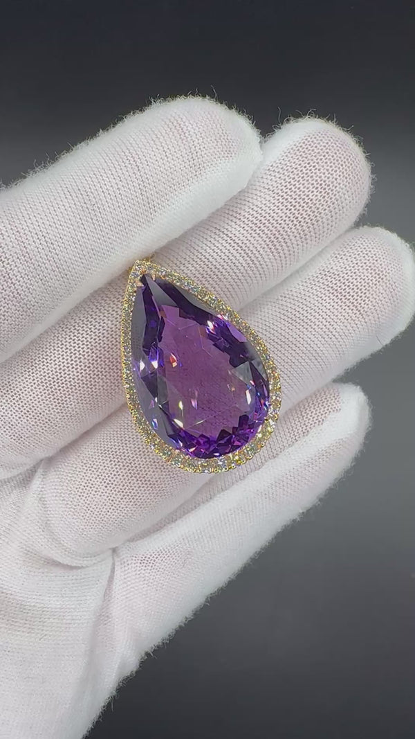 Exquisites Crivelli-Schmuckstück aus 18 Karat Roségold mit Amethyst