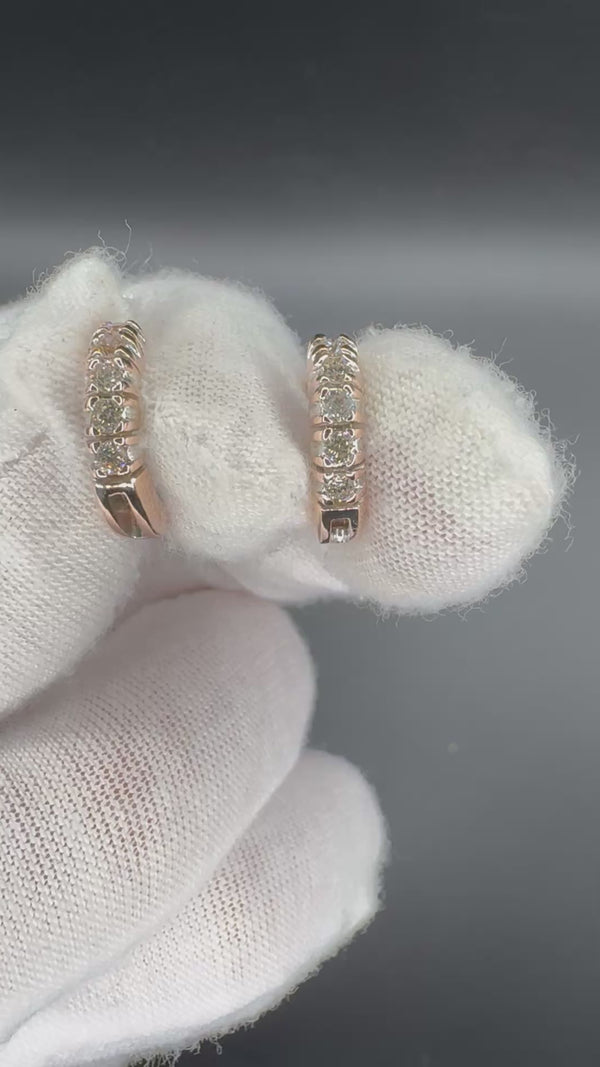 Zeitlose Kreolen in 14 Karat (585) Roségold mit feinen Brillanten