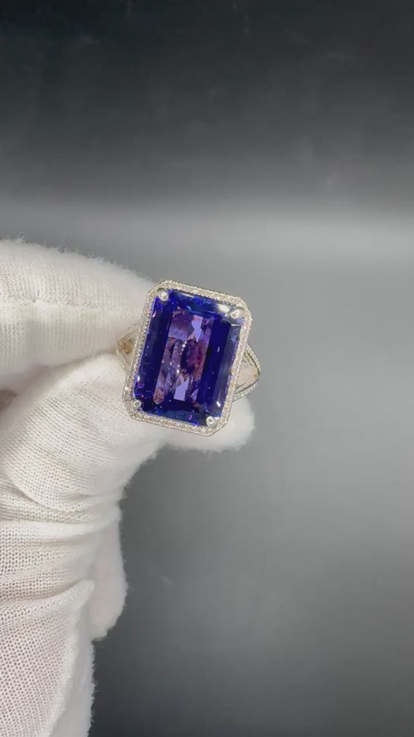 Edler Tansanit Ring in 18 Karat Weißgold mit feinen Brillanten
