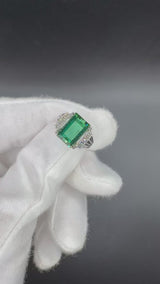 Hochwertiger Ring in 18 Karat Weißgold mit Lagoon-Turmalin & Brillanten