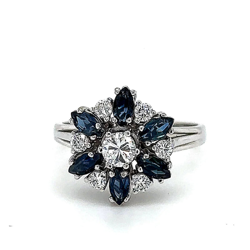 Hochwertiger Entourage Ring in 14 Karat (585) Weißgold mit Saphiren & Brillanten