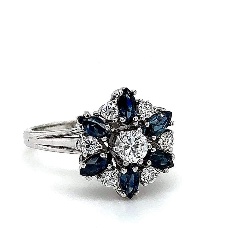 Hochwertiger Entourage Ring in 14 Karat (585) Weißgold mit Saphiren & Brillanten