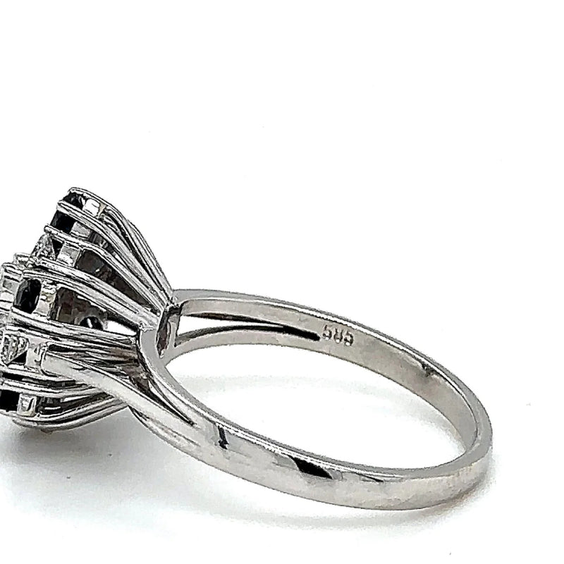 Hochwertiger Entourage Ring in 14 Karat (585) Weißgold mit Saphiren & Brillanten