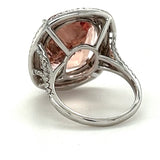 Large cocktail ring in 18 carat white gold with very fine morganite and 126 brilliant-cut diamonds