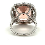 Large cocktail ring in 18 carat white gold with very fine morganite and 126 brilliant-cut diamonds