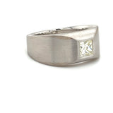 Elegant men's ring with 1.00 carat diamonds in solid 18 carat white gold