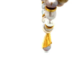 Natuurkleurig parelcollier met 18k geelgouden hanger met diamanten