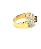 Bicolor ring van 18 karaat met briljant geslepen diamanten en blauwe saffier