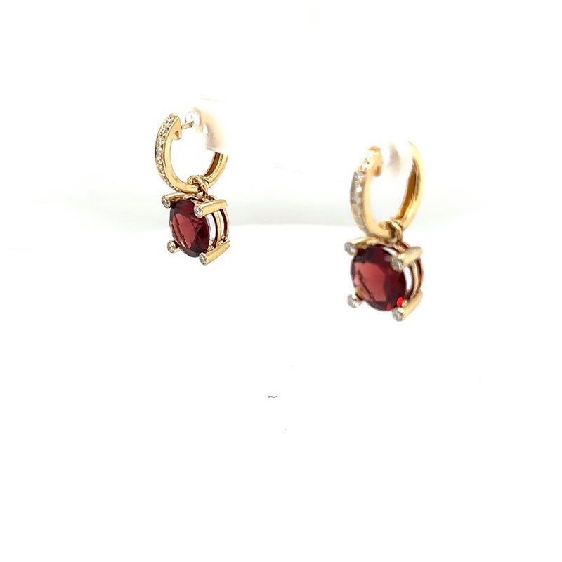 Hochwertiger Ohrschmuck in 14 Karat Gelbgold mit Granat und Brillanten
