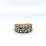 Elegante ring in 18 karaat geel- en witgoud met 130 diamanten