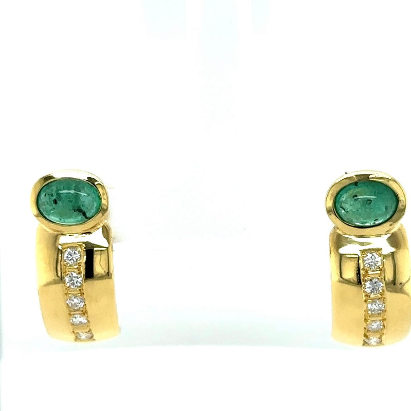 Elegante en hoogwaardige creolen in 18 karaat met zeer fijne diamanten en smaragden